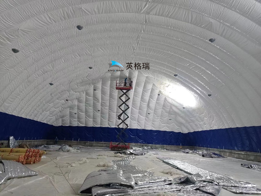 氣膜館內(nèi)為什么要安裝保溫棉呢？安裝保溫棉的好處是什么呢？