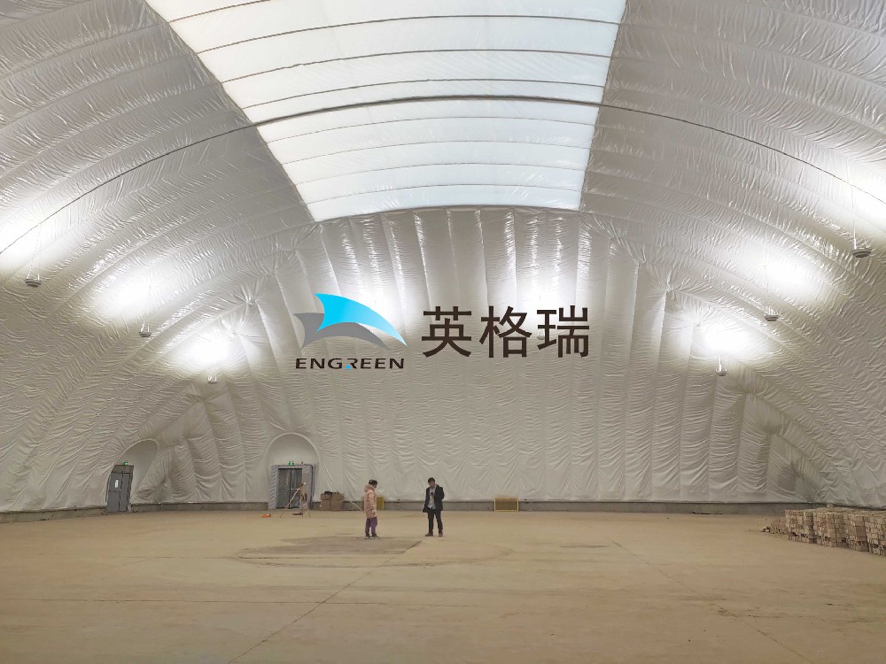 酷炫又實(shí)用的氣膜籃球館，到底是怎么搭建出來的？
