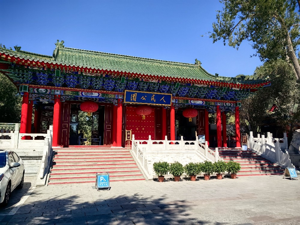 公園新寵！氣膜體育館也太懂當代人了吧！